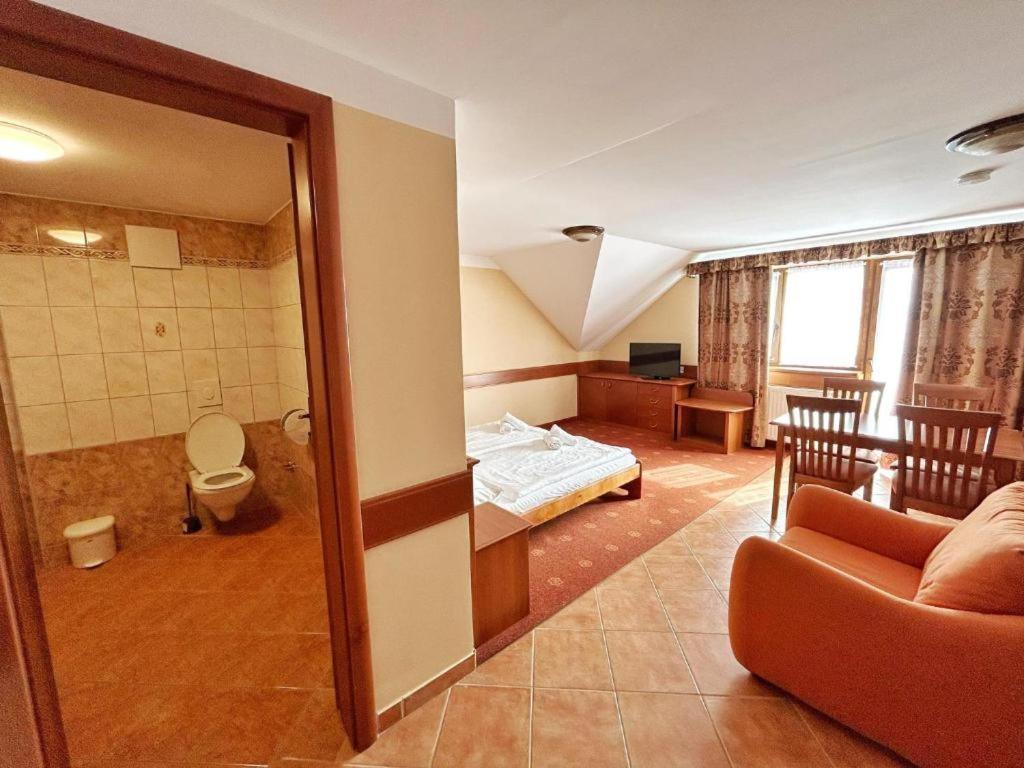 Fonix Wellness *** 1 A Epulet Bed and Breakfast Hévíz Exterior foto